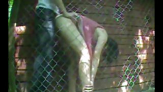 Nečuvena BDSM scena pornici sa strinom gangbanga s odvažnom plavokosom motikom